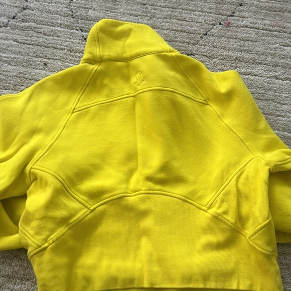 Lululemon sweater half zip size Xs/small - Picture 2 of 2